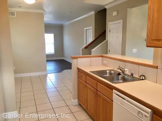 Lakeside Ln. Apartment for rent in Lawrence, KS