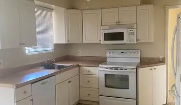 5 of 15 Sparkman Triplex Apartment for rent in Tucson, AZ