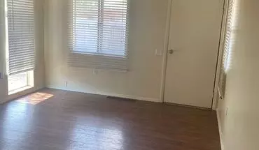 4 of 15 Sparkman Triplex Apartment for rent in Tucson, AZ