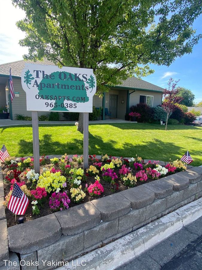The Oaks Apartments 915 S 41st Ave Yakima, WA Rentable