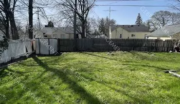 3 of 15 812 Barney Ave House for rent in Flint, MI