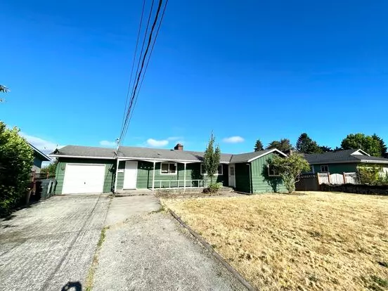 4-bedroom North Tacoma Home With Stunning Views And Spacious Living Apartment for rent in Tacoma, WA
