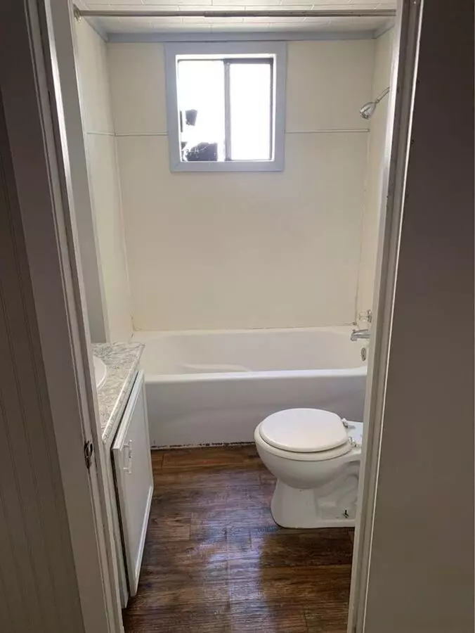 411 W Logan St House for rent in Sulphur, LA