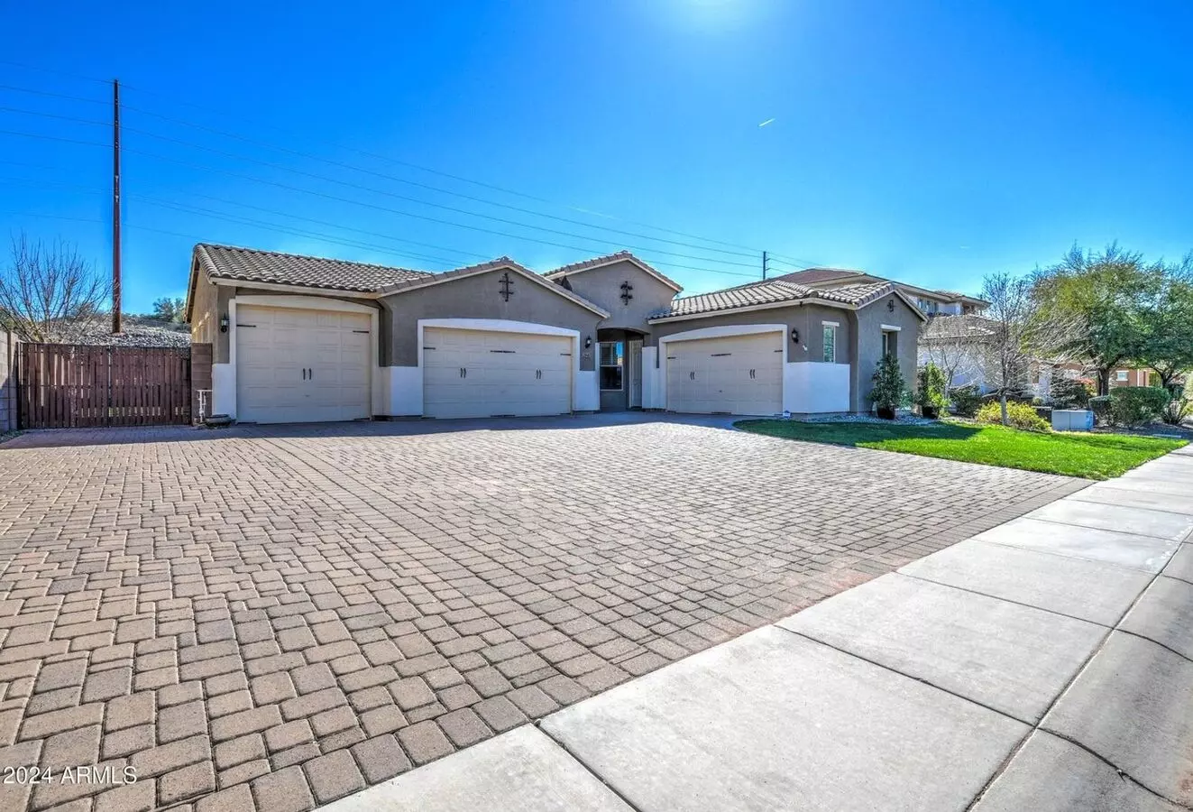 2847 E Odessa St House for rent in Mesa, AZ