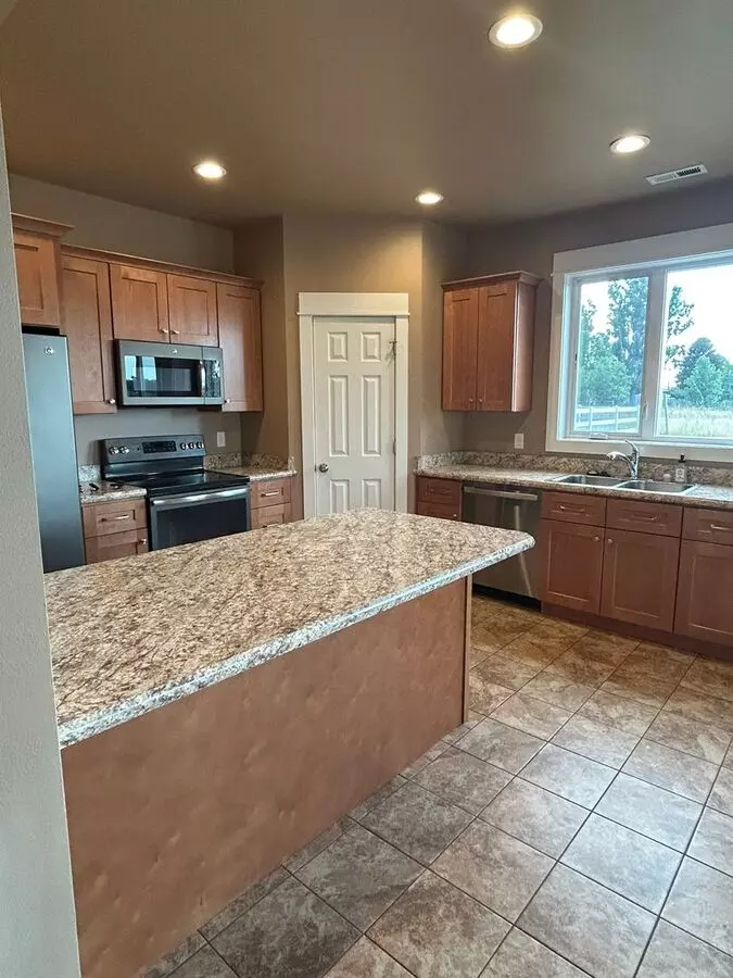 Rare Horse Property In Billings Heights – 4bd Home On 2 Irrigated Acres! House for rent in Billings, MT