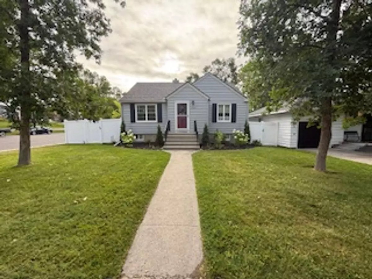 Elm Street Duplex Apartment for rent in Billings, MT