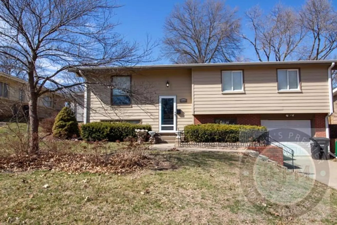Vaulted Ceilings & Modern Updates In Prime Omaha Location House for rent in Omaha, NE