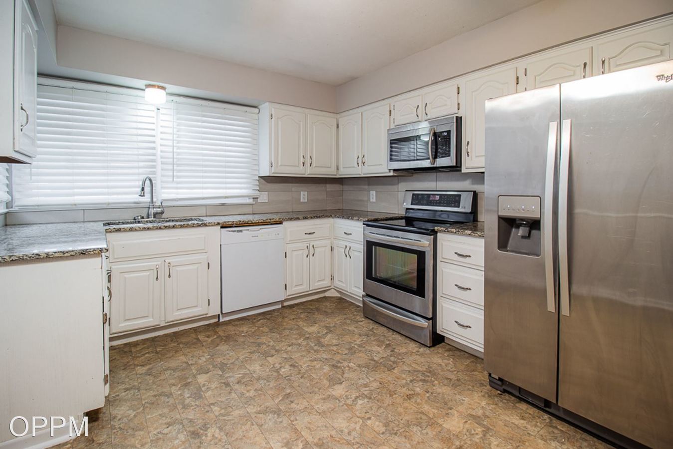 9015 Sprague St Omaha, NE House for Rent Rentable