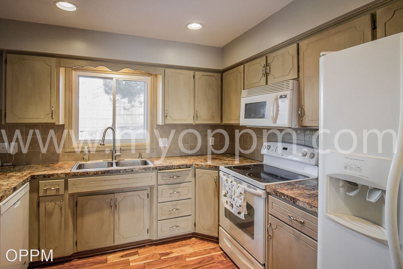 15116 Hillside Dr Omaha, NE House for Rent Rentable