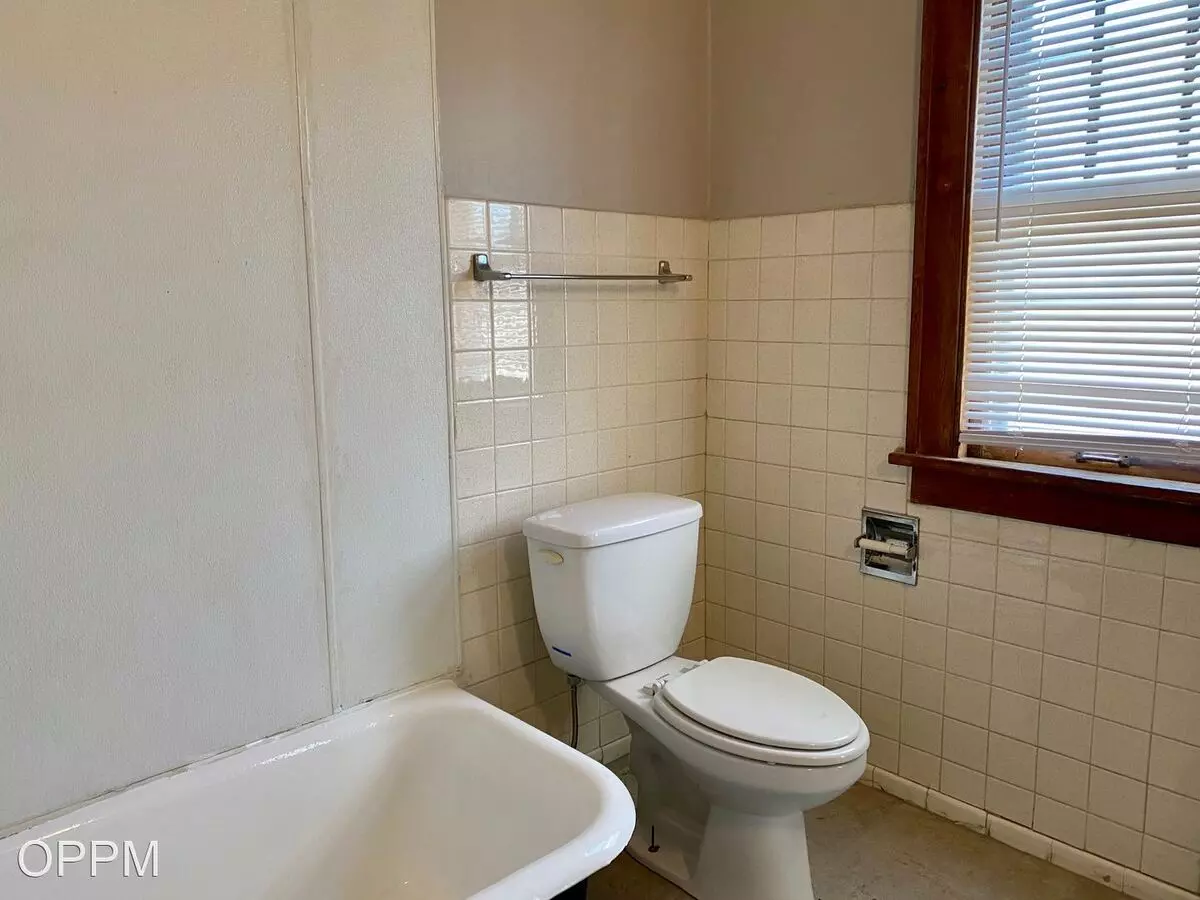 3104 N 22nd St Apartment for rent in Omaha, NE