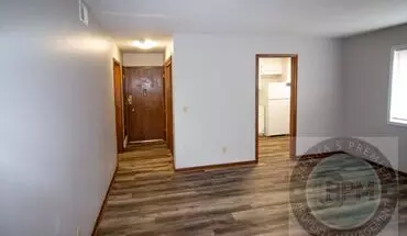 3 of 12 Alansco 1016 N 47 Ave Apartment for rent in Omaha, NE