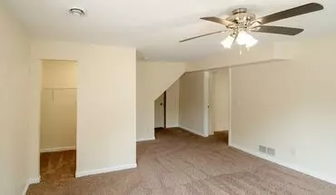 2 of 11 417 16th St NE Apartment for rent in Cedar Rapids, IA