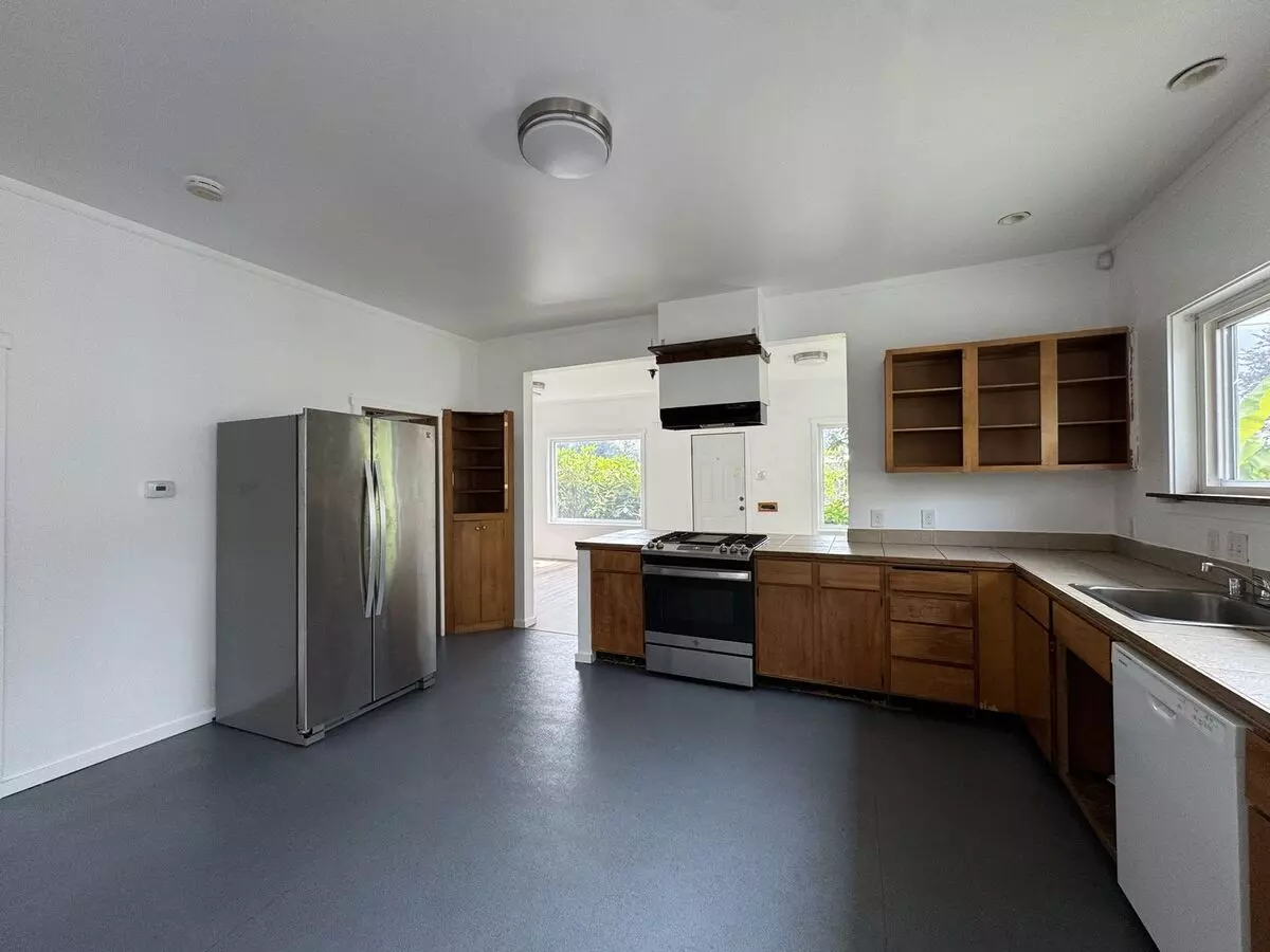 2 Bd 1 Ba Home With Easy Transit House for rent in Seattle, WA