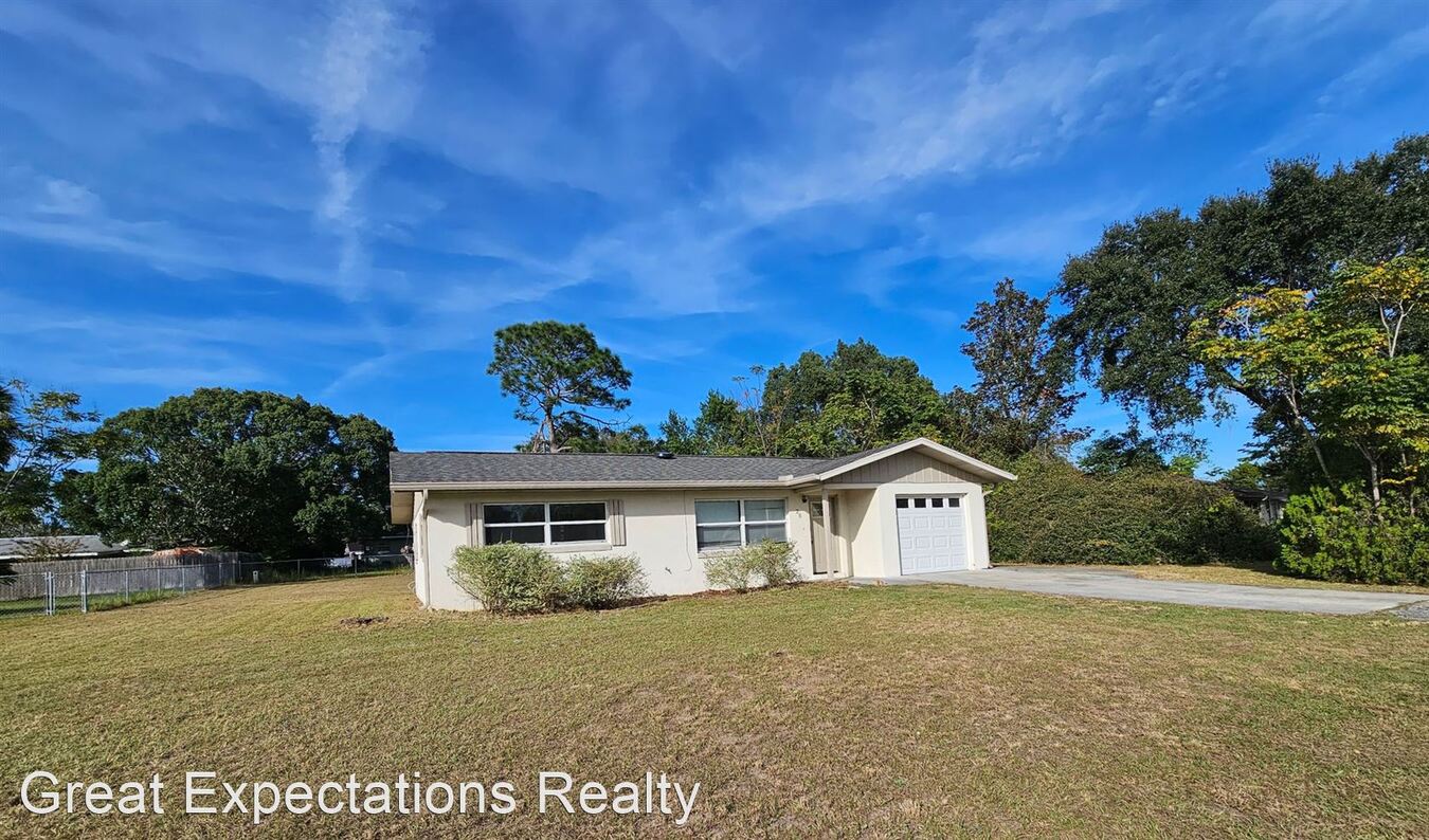 25 Bahia Loop Ocala, FL House for Rent Rentable