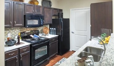 McDermott Park Apartment for rent in Plano, TX