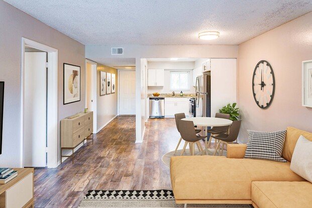 Westwood Suites Apartments Orlando, FL Rentable