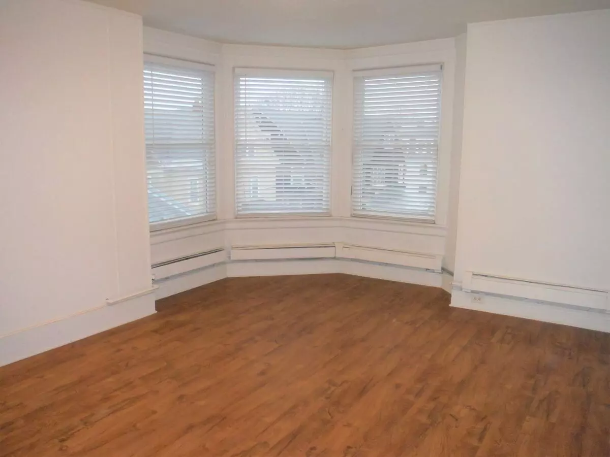 Bemis Place @ 7 Sherman Avenue Apartment for rent in Glens Falls, NY