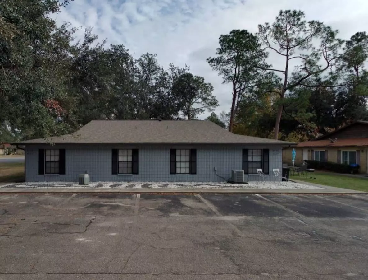 Cozy 2/1 Quadplex In Nw Gainesville – Quiet Setting With Outdoor Seating Area! House for rent in Gainesville, FL
