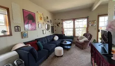 4 of 16 1017 and 1017 1/2 N Forest Street Apartment for rent in Bellingham, WA