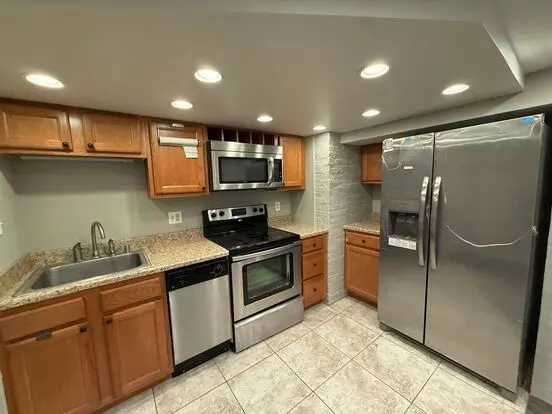 Redeemer House Apartment for rent in Baltimore, MD