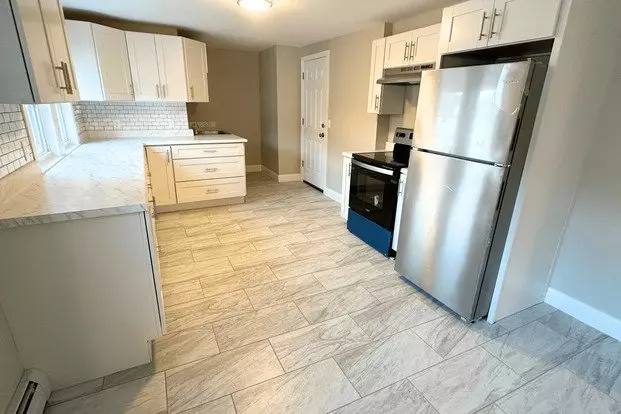 718 Beech St Apartment for rent in Manchester, NH