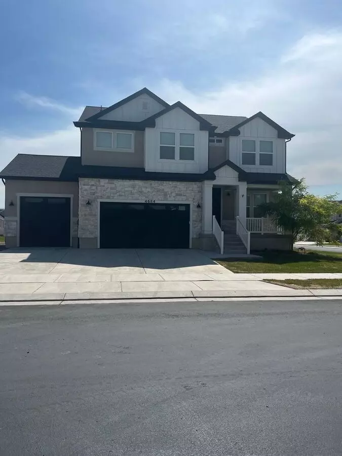 4684 N Grandview Peak House for rent in Eagle Mountain, UT