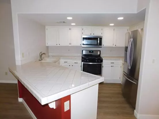 Gorgeous 3 Bedroom Condo With A 2 Car Garage! Tons Of Upgrades*southwest*gated Community* Apartment for rent in Las Vegas, NV Gorgeous 3 Bedroom Condo With A 2 Car Garage! Tons Of Upgrades*southwest*gated Community* Apartment for rent in Las Vegas, NV
