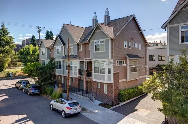 King's Crossing Townhomes Apartment for rent in Portland, OR King's Crossing Townhomes Apartment for rent in Portland, OR