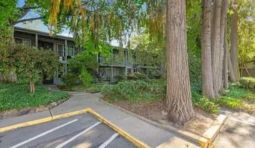 4 of 5 Ivanhoe Apartments Apartment for rent in Salem, OR
