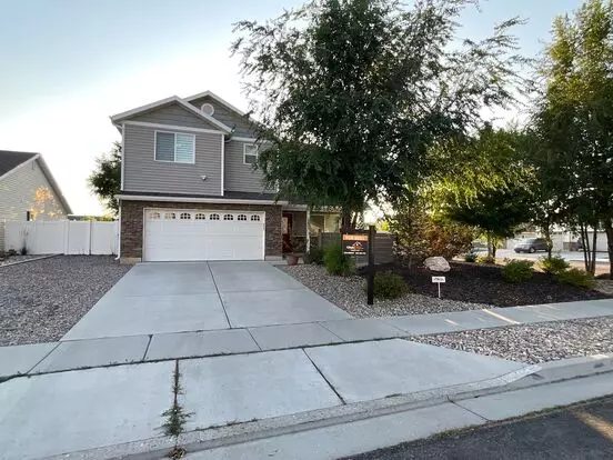 4 Bdrm 3 Bth Home 2 Car Garage- Small Dog Friendly Apartment for rent in Ogden, UT 4 Bdrm 3 Bth Home 2 Car Garage- Small Dog Friendly Apartment for rent in Ogden, UT