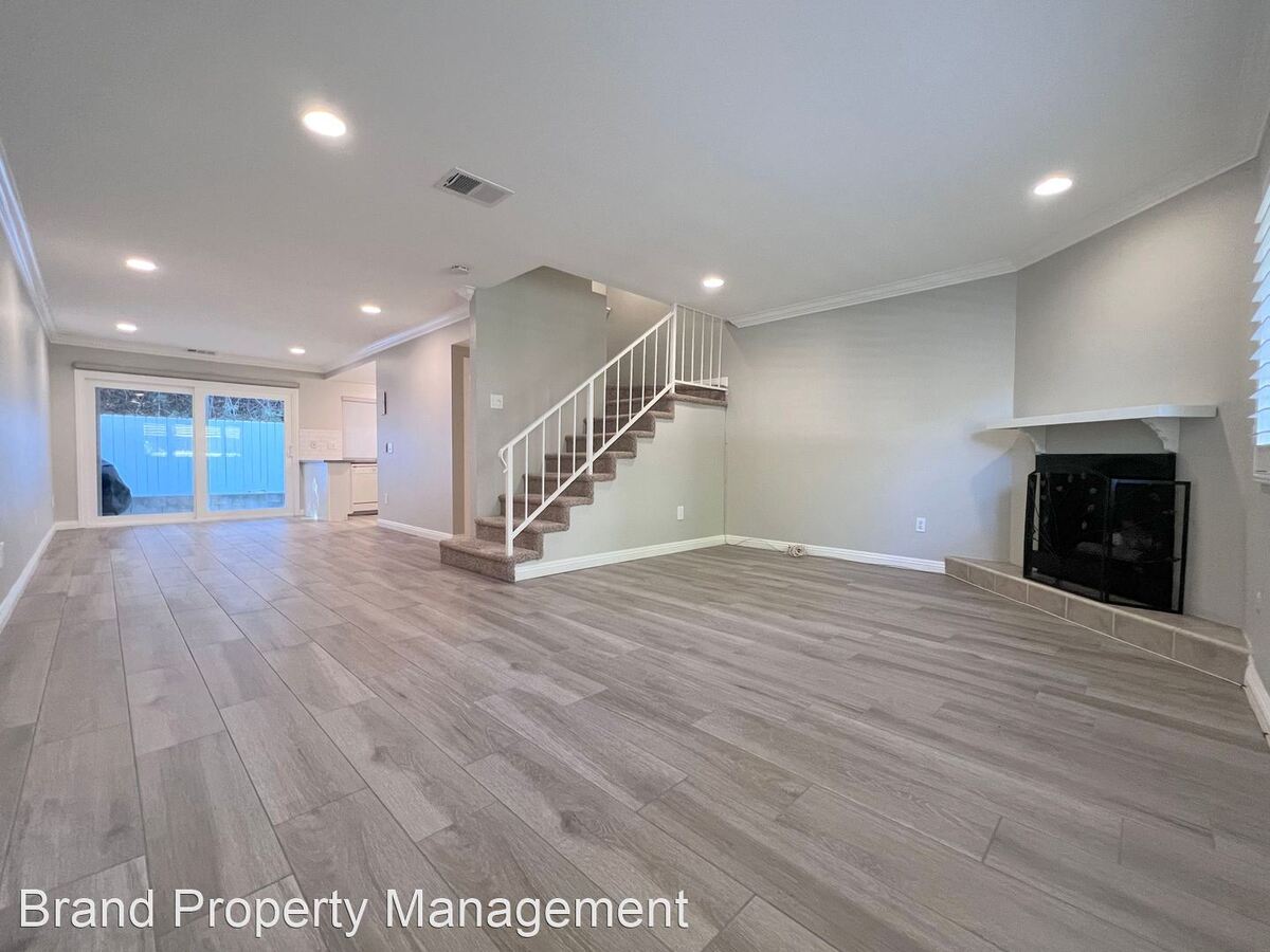 3733 N Harbor Blvd Unit 88 Fullerton, CA House for Rent