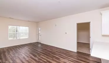 4 of 29 Eastbanks Of Lake Zurich Apartment for rent in Lake Zurich, IL