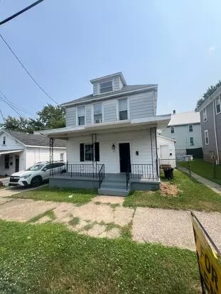 225 Wallace Apartment for rent in Erie, PA