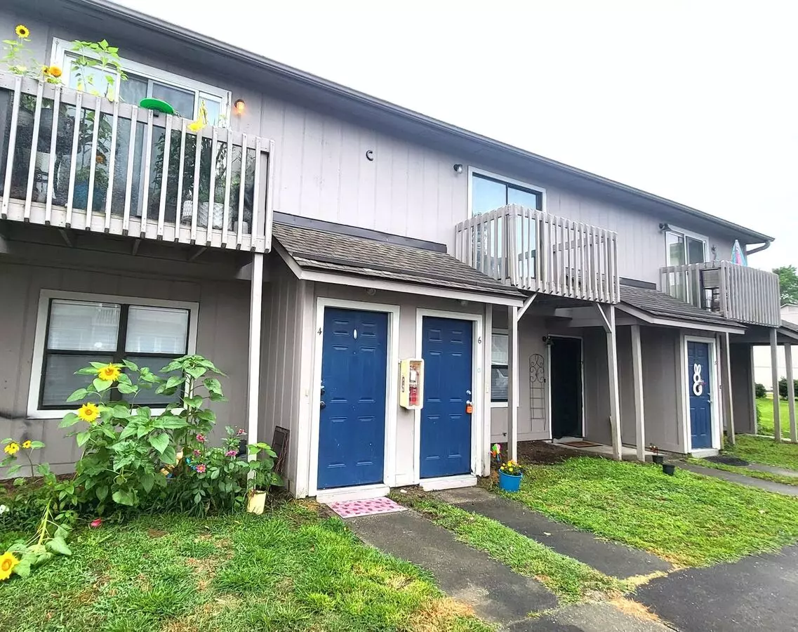 For Rent: Two Bedroom Two Bath Townhouse In Myrtle Beach Sc! Two Weeks Free Rent! House for rent in Myrtle Beach, SC