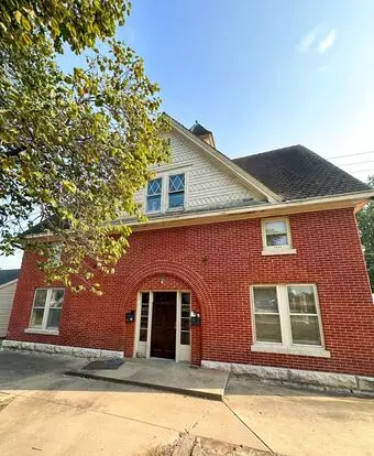 1124-1126 State St Apartment for rent in Quincy, IL