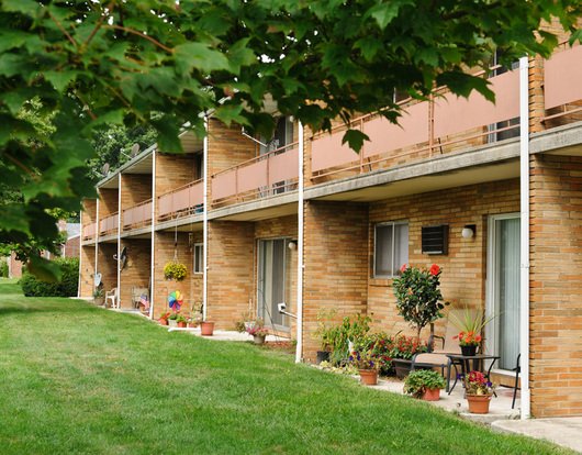 Country Club Apartments Apartment for rent in Oregon, OH