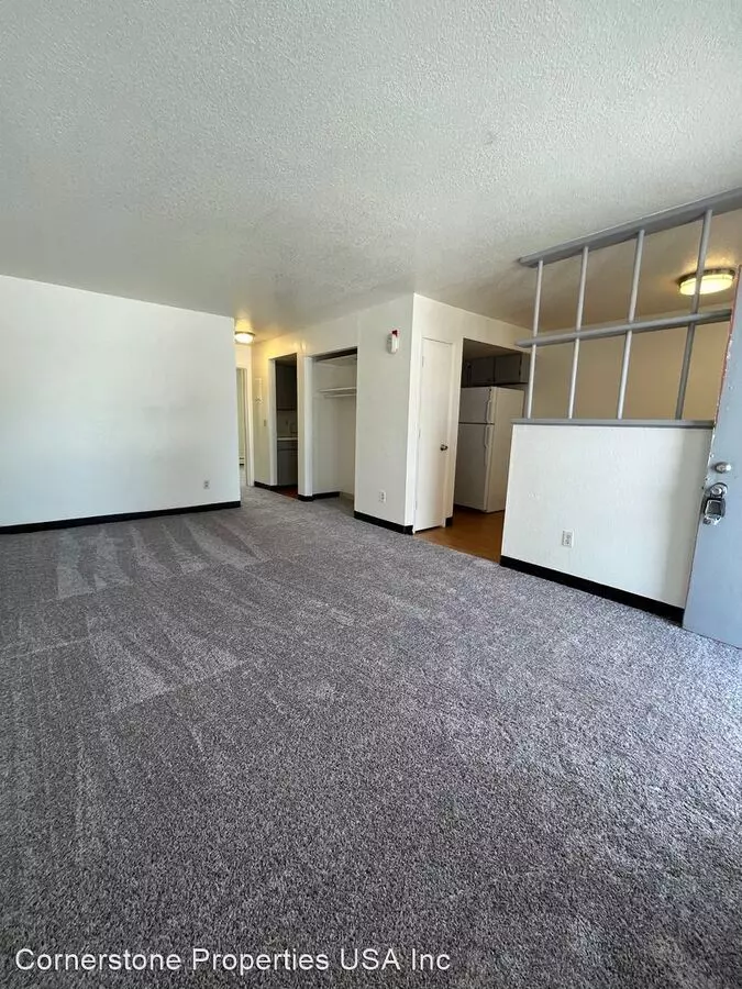 2 of 2 Bragaw Street Apartment for rent in Anchorage, AK