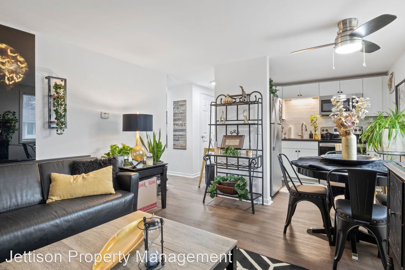 188 Stonewood Ave Rochester, NY Apartment for Rent Rentable