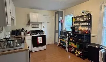 5 of 19 205-207 Berkeley St Apartment for rent in Rochester, NY