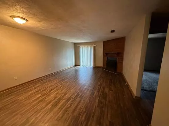 Es- Bear Cr 3447 Apartment for rent in Tallahassee, FL