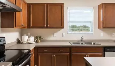 4 of 32 Immediate Occupancy 2000 Sq Ft Colonial For Lease In Mattawan Schools House for rent in Mattawan, MI