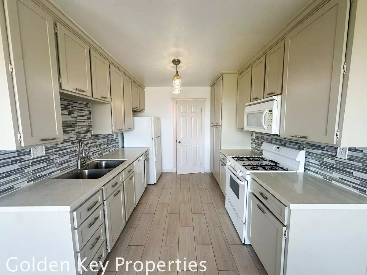 Beautiful Upgraded 2br Condo In The Quail Ridge Community! House for rent in Oceanside, CA
