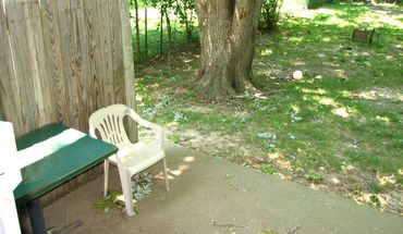 3 of 13 405 Brewer B Apartment for rent in Columbia, MO