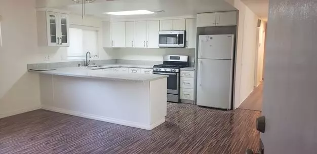 Phi715 Apartment for rent in Ontario, CA Phi715 Apartment for rent in Ontario, CA