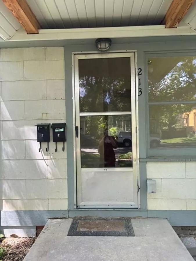 213 S 3rd Apartment for rent in Bozeman, MT