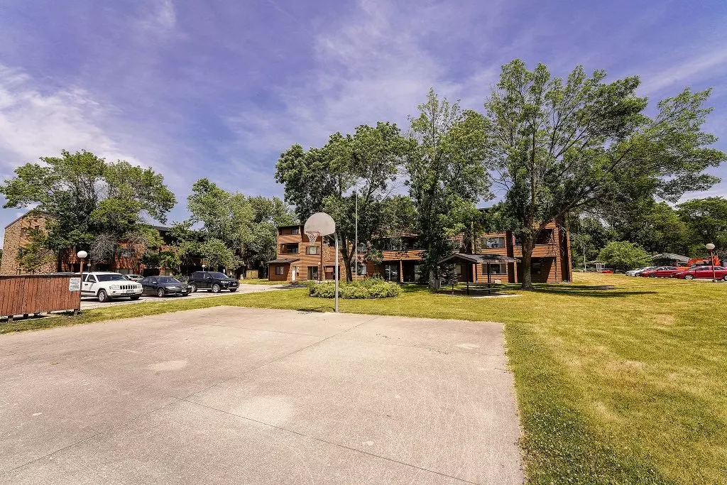 Grandview Square Apartments Apartment for rent in Ames, IA