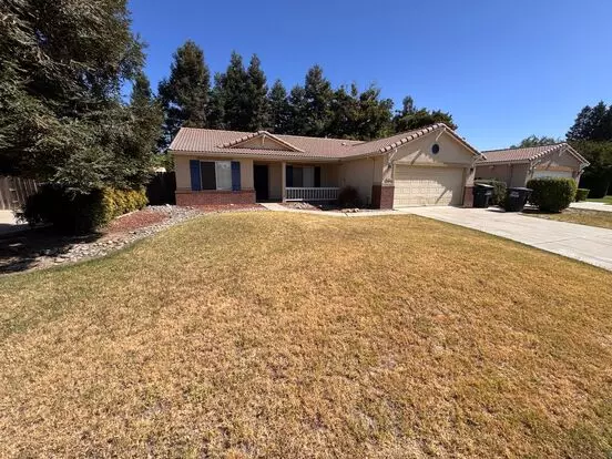 Cozy Home For Rent In Visalia Apartment for rent in Visalia, CA