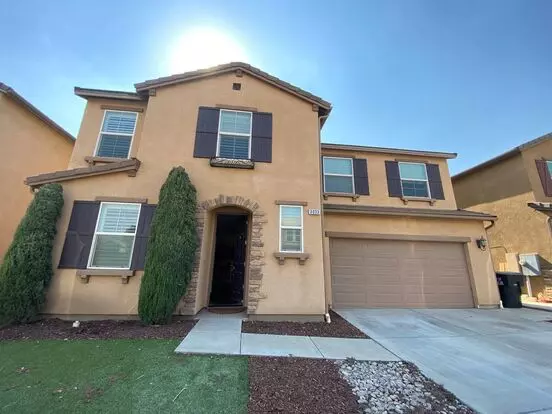 Beautiful 2 Story Home For Rent In Visalia, Ca Apartment for rent in Visalia, CA
