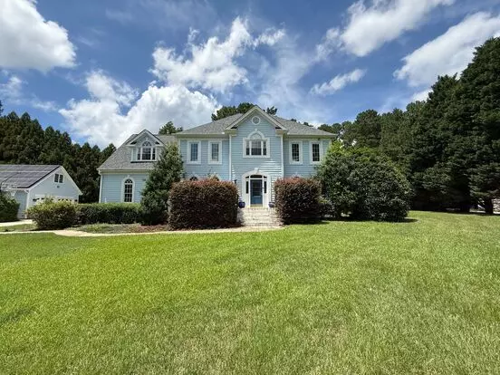 Luxurious 5bd, 4.5ba North Raleigh Home With A 2-car Garage On A 1-acre Private Lot On A Cul-de-sac Apartment for rent in Raleigh, NC