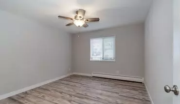 5 of 24 Ashford Residence Apartment for rent in Madison, WI
